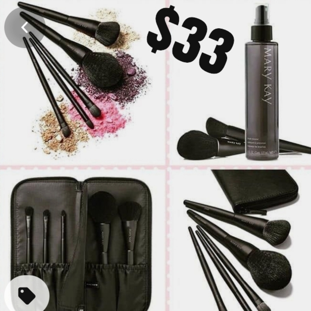Make up brushes with case